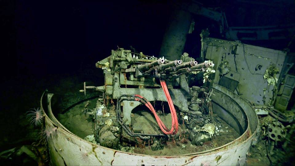 На дне Тихого океана нашли затонувший в 1942 году американский авианосец "Хорнет" 9