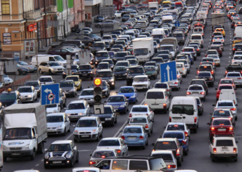 Названы города с самыми большими в мире пробками