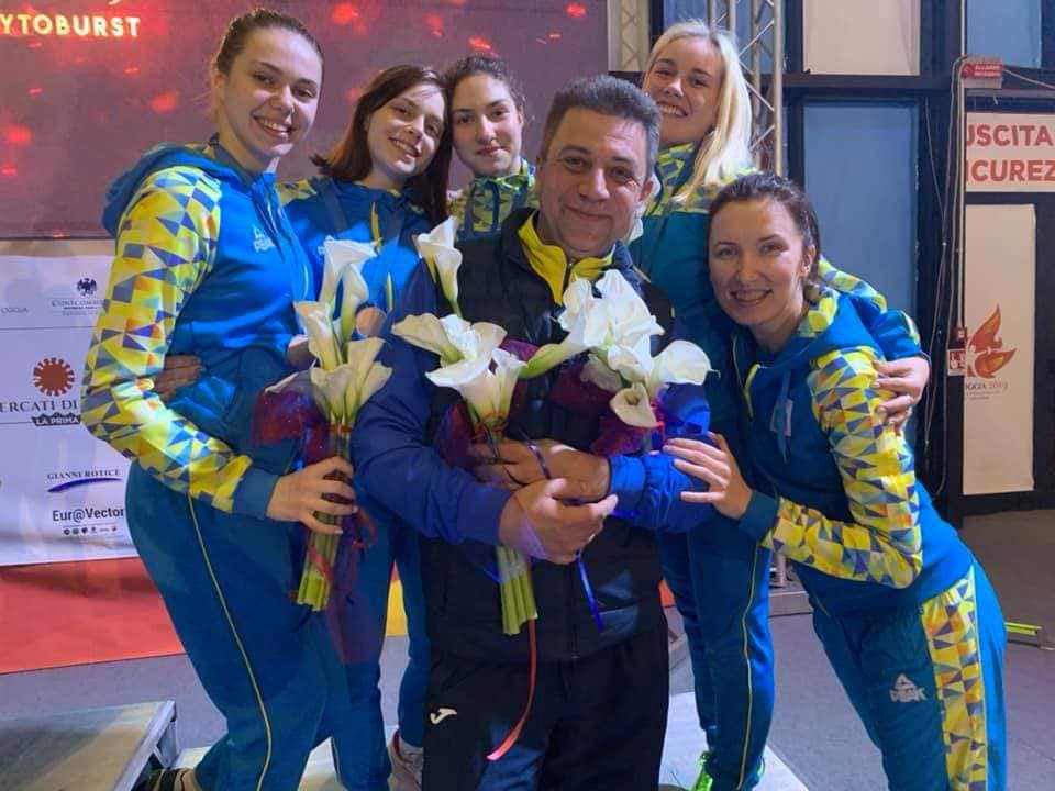 Юные рапиристки из Николаева помогли Украине добыть командную «бронзу» на чемпионате Европы 15