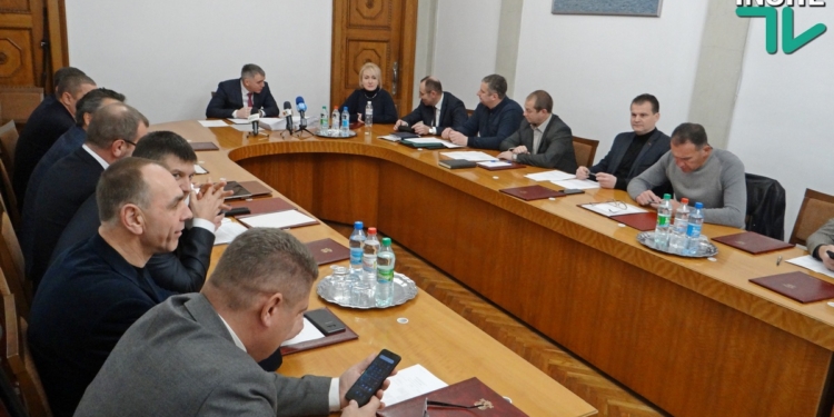 Сенкевич анонсировал повышение тарифов коммунальных ЖЭКов до расценок «Місто для людей»