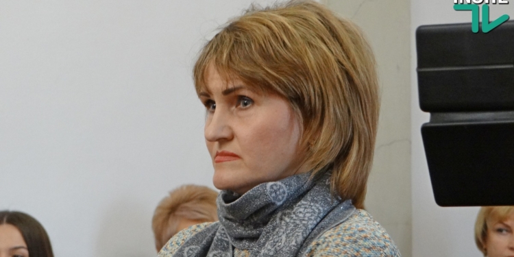 «Вместо солнца – небо в клетку» — жители Заводской угрожают перекрытием дорог из-за строительства галереи порта в 19-ти метрах от окон