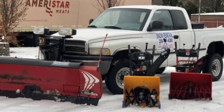 “Золотой” снегопад. В США юноша заработал за 4 дня $35 тыс. – просто убирал снег