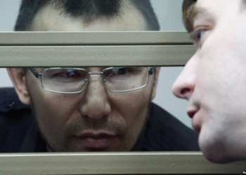 YouTube заставляет журналистов удалить сюжет о политзаключенном