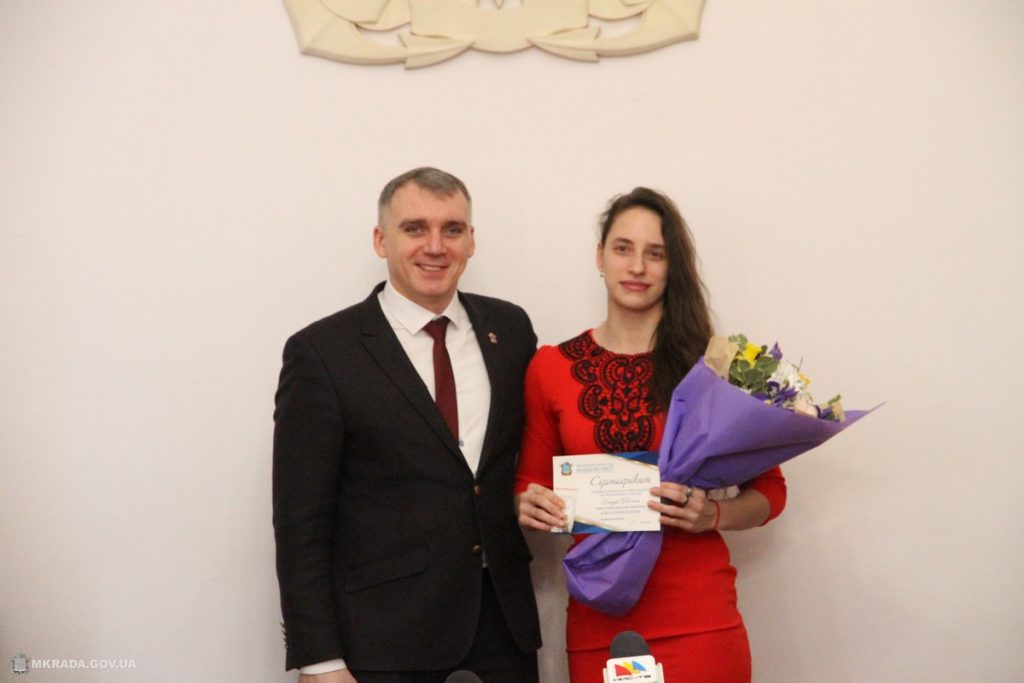 Более полусотни спортсменов Николаева получили стипендии мэра и городского совета 13