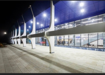 Николаевский аэропорт впервые принял и отправил ночной пассажирский рейс