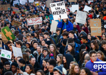 В Бельгии министр ушла в отставку после того, как назвала климатические протесты сговором