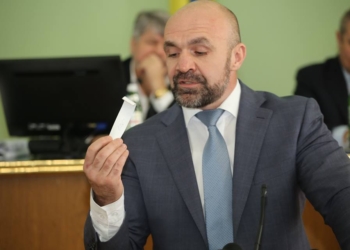 Мангер вернулся на работу