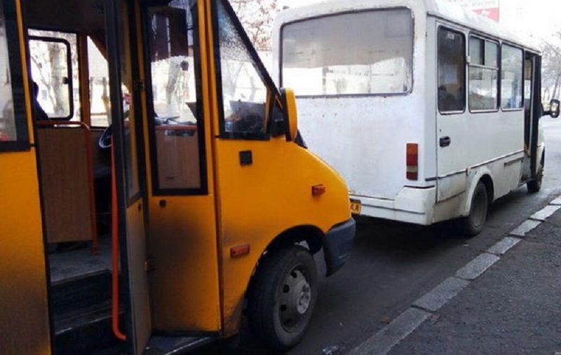 В Николаеве утвердили новые тарифы: маршрутки по 7 грн., троллейбусы по 6 грн.