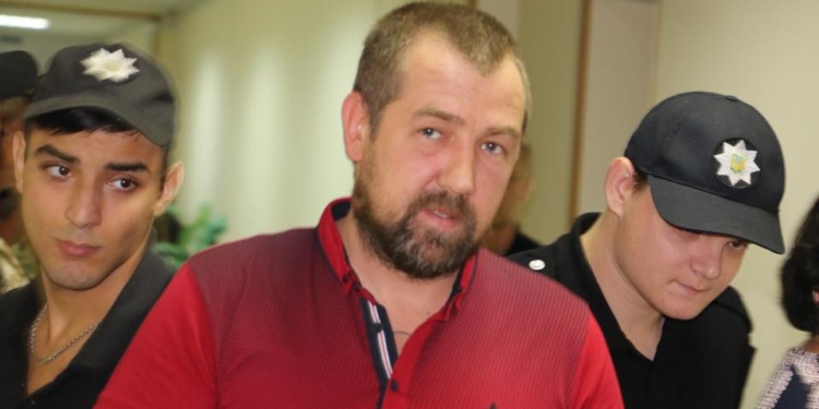 “Если побить, руку-ногу сломать, то пятерка. Если кислотой облить, то 2,5-3”: напавший на Гандзюк рассказал, как ему заказали активистку