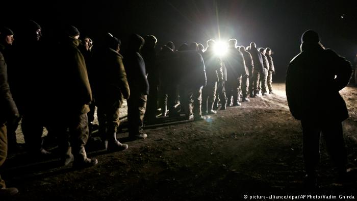 С начала войны на Донбассе из плена боевиков освободили 3,2 тысячи человек - СМИ 1