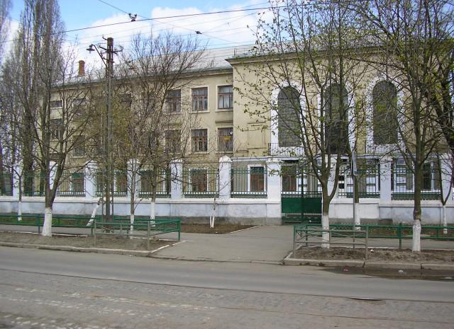 В Украине в этом году планируют утеплить стены в 422 школах 1
