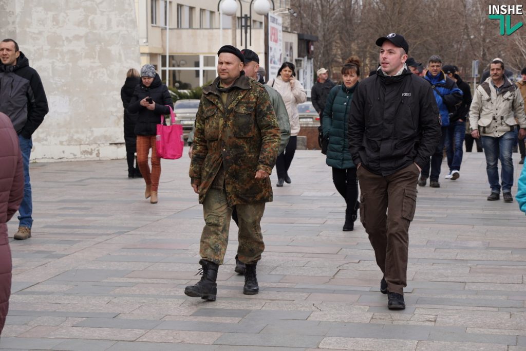 ОБНОВЛЕНО. В Николаеве полиция не пустила активистов-патриотов на встречу с Вилкулом 25