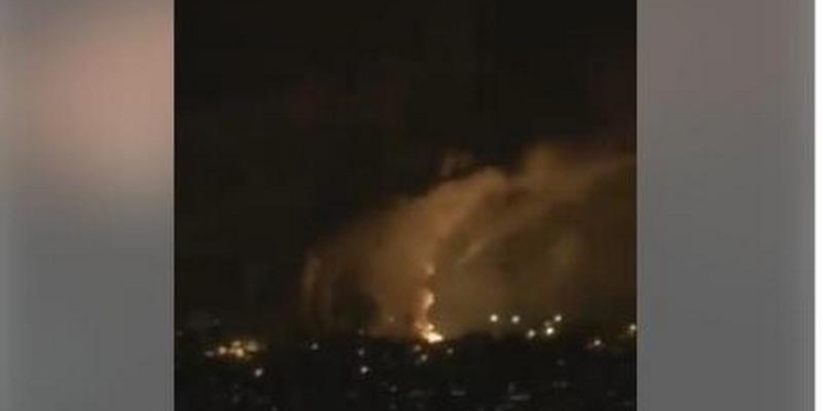 Горит «Азовсталь». В ГСЧС говорят, что “это технологический процесс”