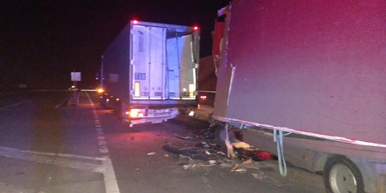 На Николаевщине в ночном ДТП погибли трое мужчин