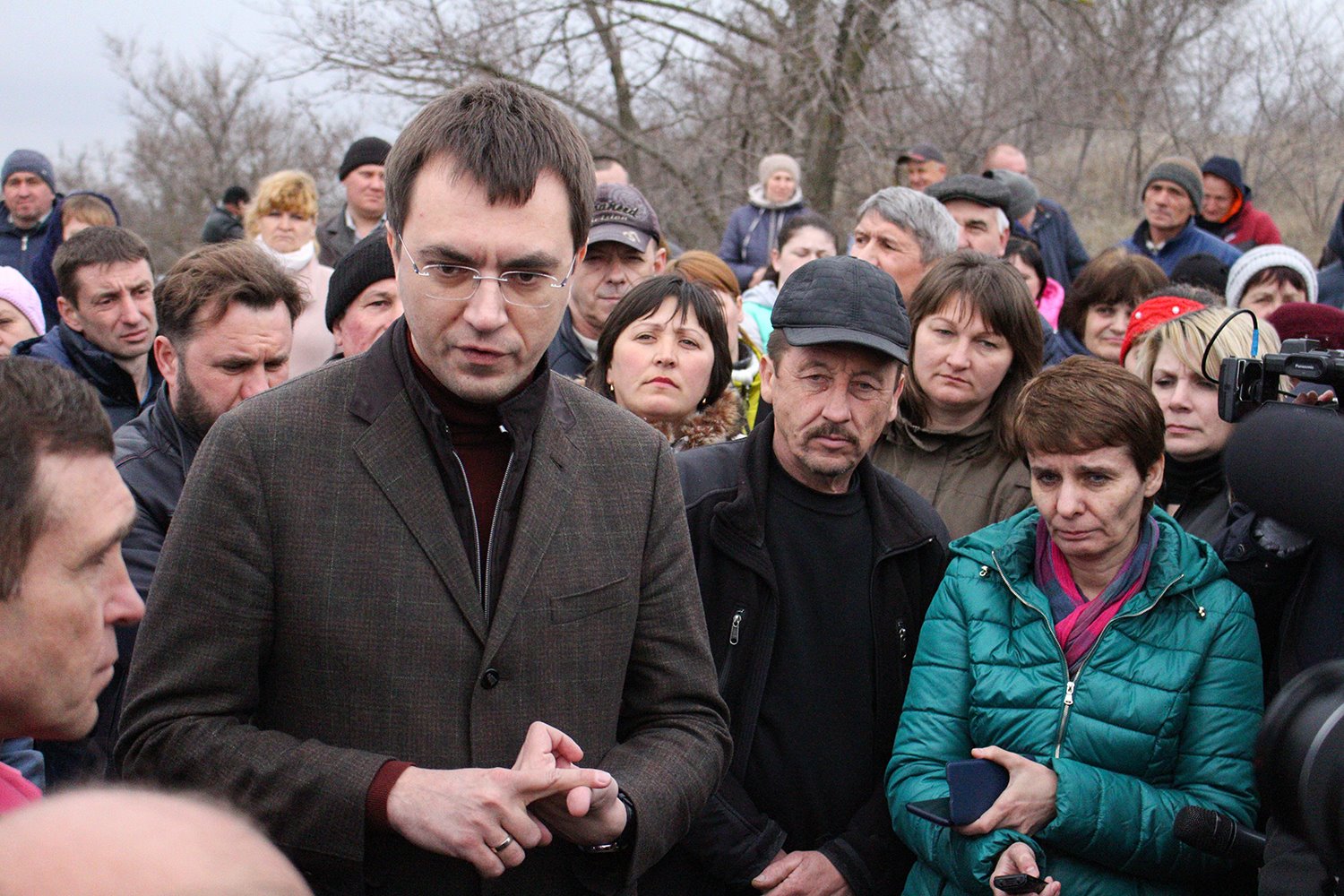 Автобан в четыре полосы соединит Мариуполь, Бердянск, Херсон и Николаев – Омелян