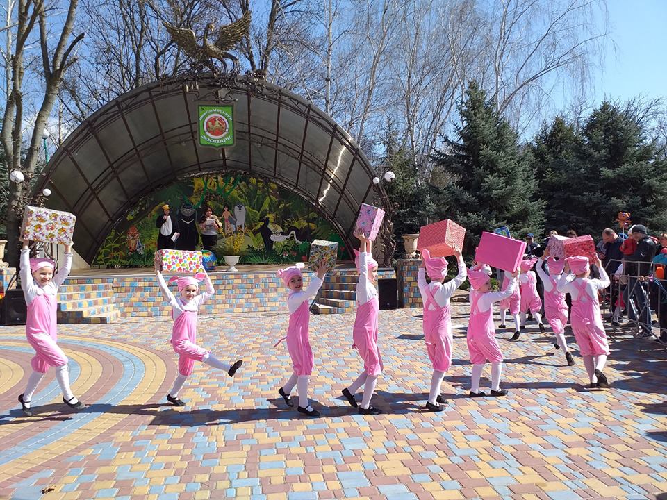 С опережением графика: в Николаевском зоопарке отпраздновали Международный День птиц 3