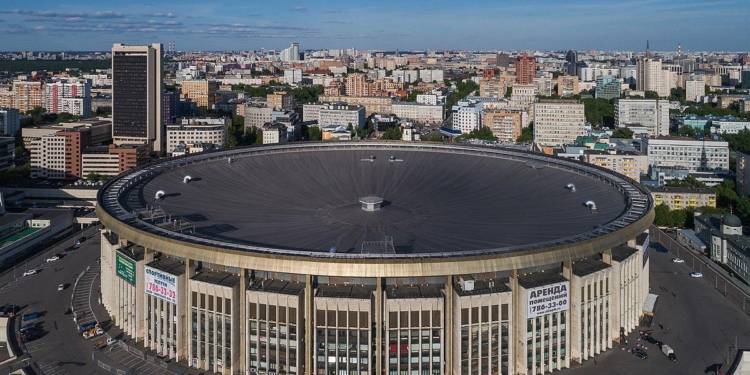 В Москве тушат пожар в «Олимпийском»