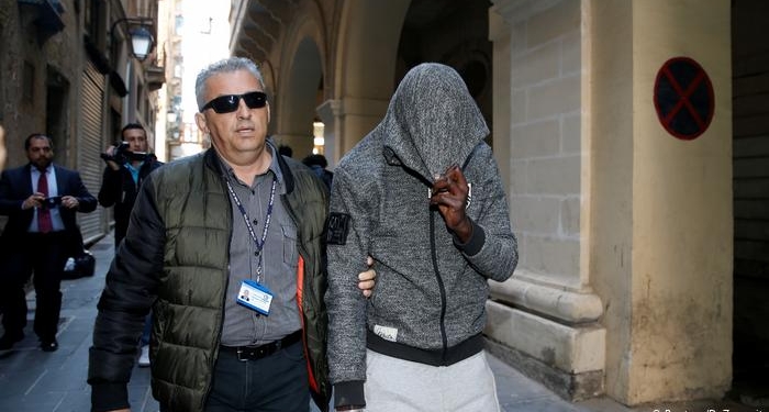 Нефтяной танкер у берегов Ливии, оказывается, захватили трое несовершеннолетних