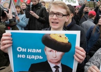 Come back to USSR: в России приняли закон, согласно которому россиян будут сажать в тюрьму на 15 дней за «неуважение к власти»