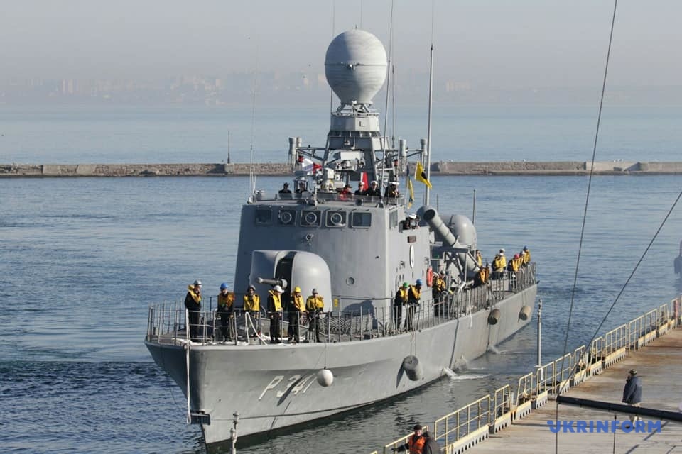 В Одессу зашли турецкие военные корабли 7
