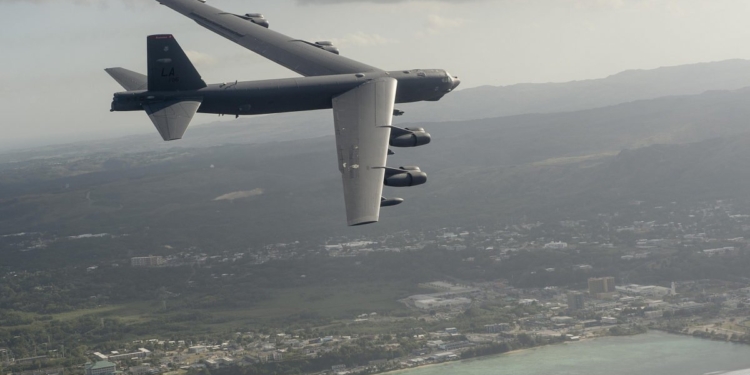 США перебросили в Европу группу бомбардировщиков, способных нести ядерное оружие