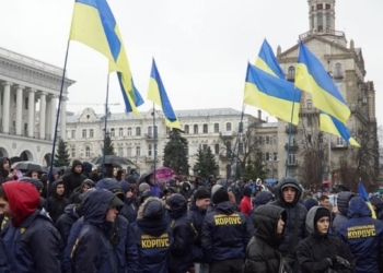 “Нацкорпус” отправился под АП, правительственный квартал перекрыт полицией