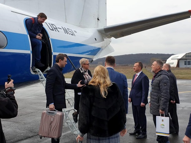 Аэропорт Ужгорода принял первый рейс с 2016 года 1