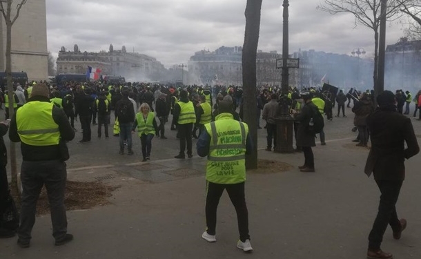 В Париже произошли стычки полиции и протестующих