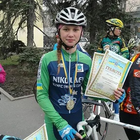 Николаевские спортсмены собрали урожай медалей на чемпионате Украины по велоспорту на треке 1
