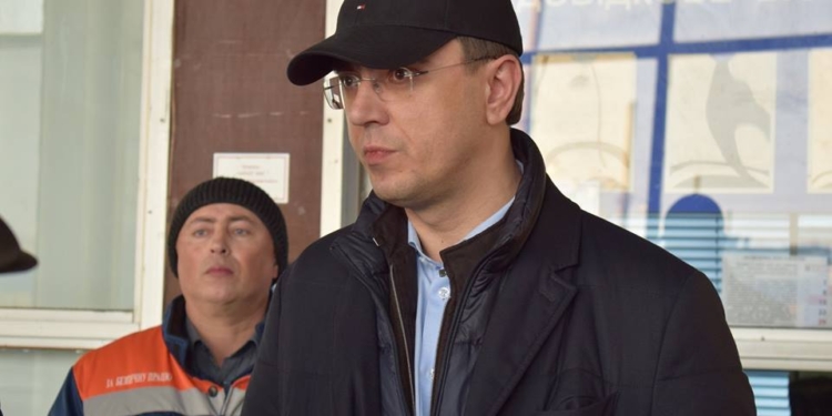 Министр инфраструктуры в Николаеве: Омелян побывал в Николаевском аэропорту и проверил ремонт туалета на железнодорожном вокзале