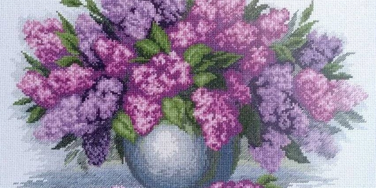 Хобби, ставшее мастерством: николаевцев зовут на выставку вышитых картин