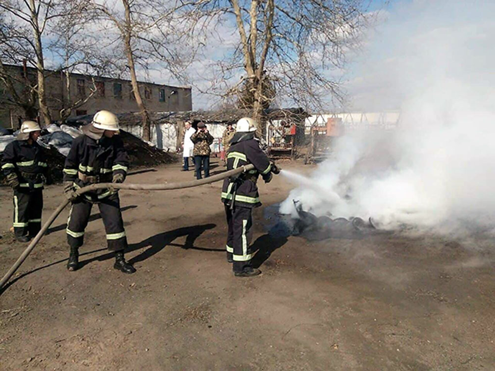 Спасатели провели учения на базе Вознесенской исправительной колонии 4