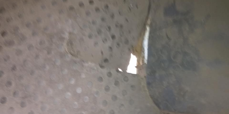 В Николаеве женщина села в маршрутку и едва не провалилась в дыру