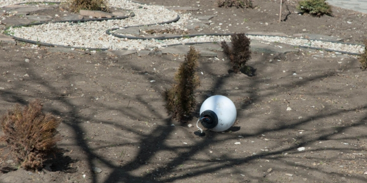 Вандалы покусились на сквер возле букв «I love Mykolaiv»