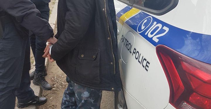 В Николаеве 25-летний мужчина ограбил ребенка