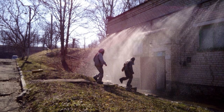 В Первомайске прошли учения по ликвидации условной аварии с утечкой хлора