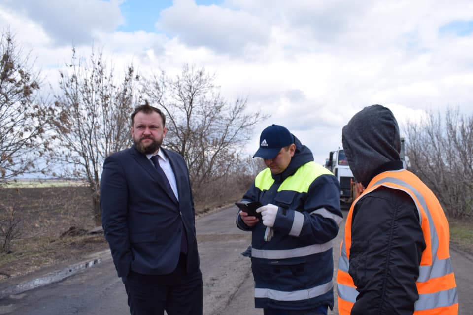 По перспективному плану развития. Начался ремонт дороги Братское-Вознесенск 2