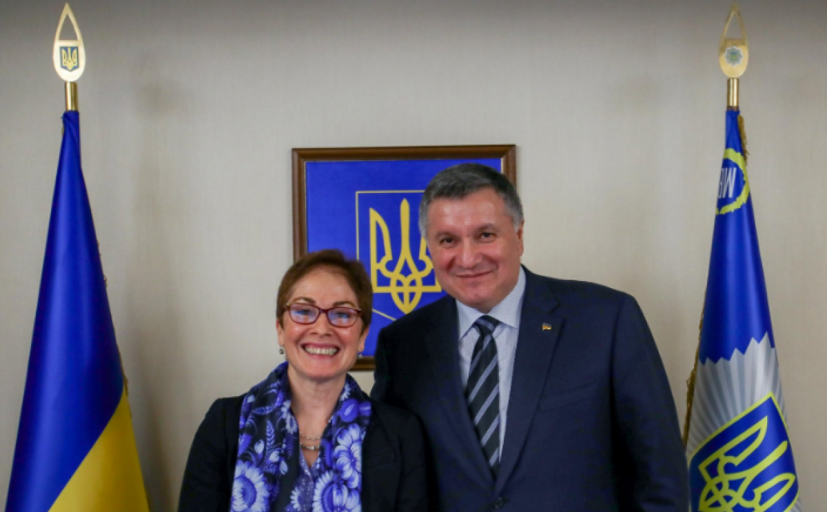 В пику Луценко? Аваков встретился с послом США