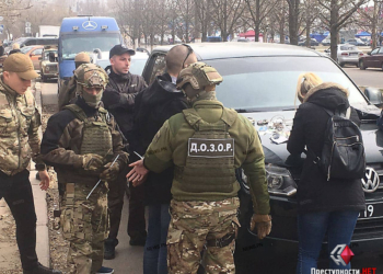 Обновлено. В Николаеве спецназ с автоматами провел спецоперацию по задержанию