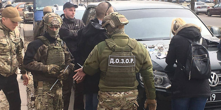 Обновлено. В Николаеве спецназ с автоматами провел спецоперацию по задержанию