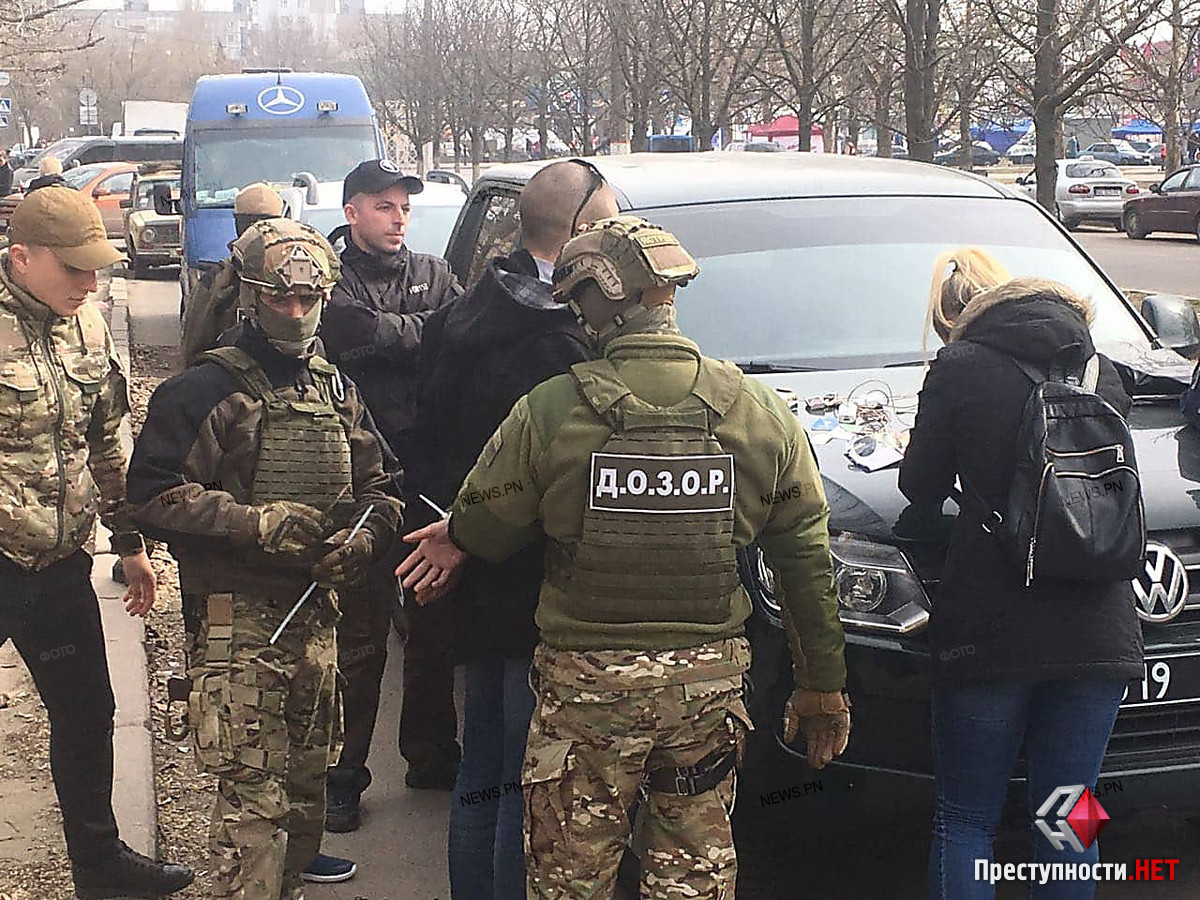 Обновлено. В Николаеве спецназ с автоматами провел спецоперацию по задержанию