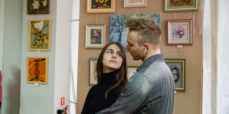 Традиции и современность. В Николаеве открылась очередная выставка «Диптих-Art» с лучшими творческими работами аматоров и мастеров