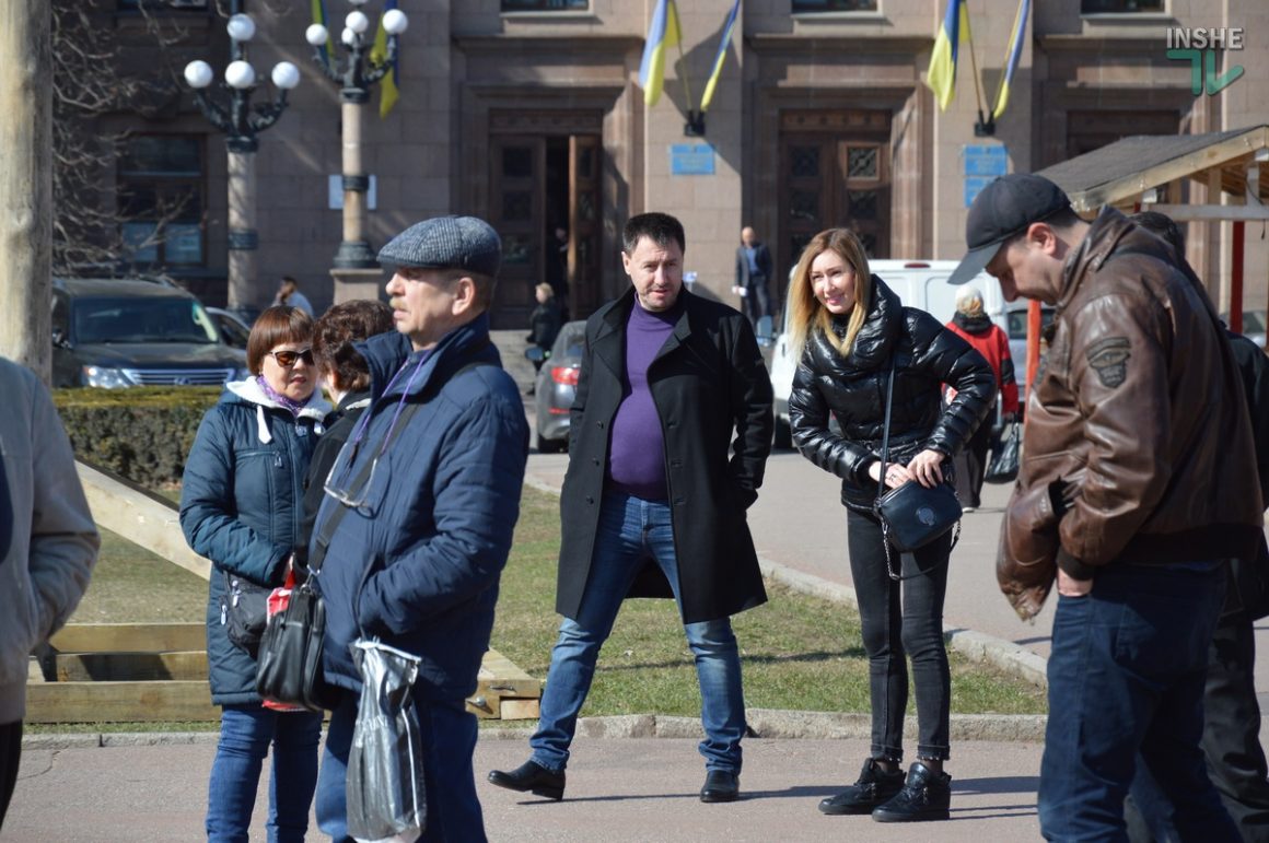 В Николаеве активисты потребовали от мэра Сенкевича извинений за "маргариновый скандал" 5