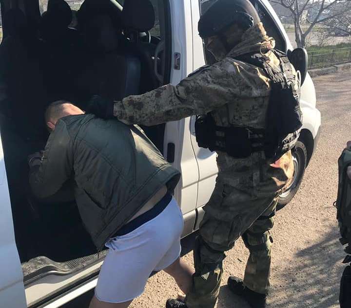 "Мы искали его всю ночь", - министр Аваков сообщил о задержании мужчины, который добивал раненных в ДТП нацгвардейцев в Одессе 1