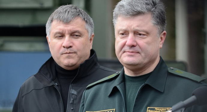 Аваков обвинил штаб Порошенко в подкупе избирателей за бюджетные деньги