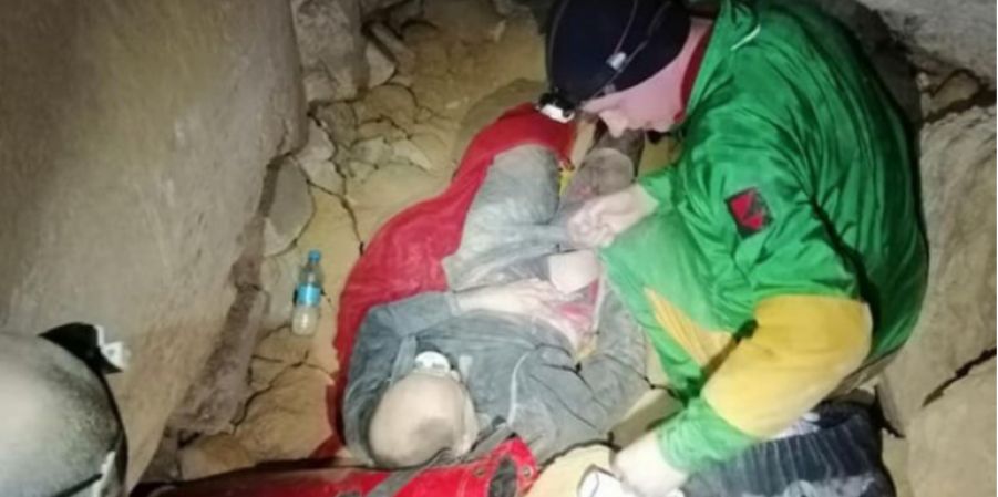 В Одессе исследователь в результате обвала в катакомбах застрял под землей со сломанной ногой 1