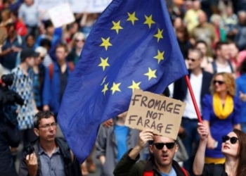 Шотландия и Уэльс проголосовали против соглашения о Brexit