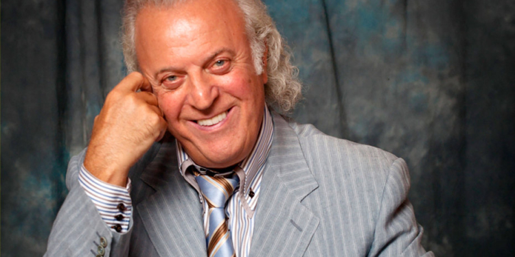 Украинцев шокировали стихи знаменитого российского поэта Резника о Януковиче-младшем и Ахметове