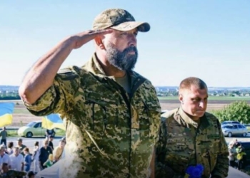 Кандидат от “Воинов АТО” Сергей Кривонос снялся с выборов в пользу Порошенко