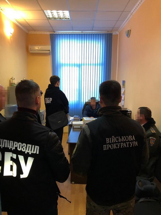 СБУ разоблачила на систематических взятках руководство Одесского следственного изолятора 5
